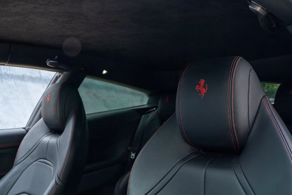 2020 Ferrari GTC4Lusso T - Image 29 of 31