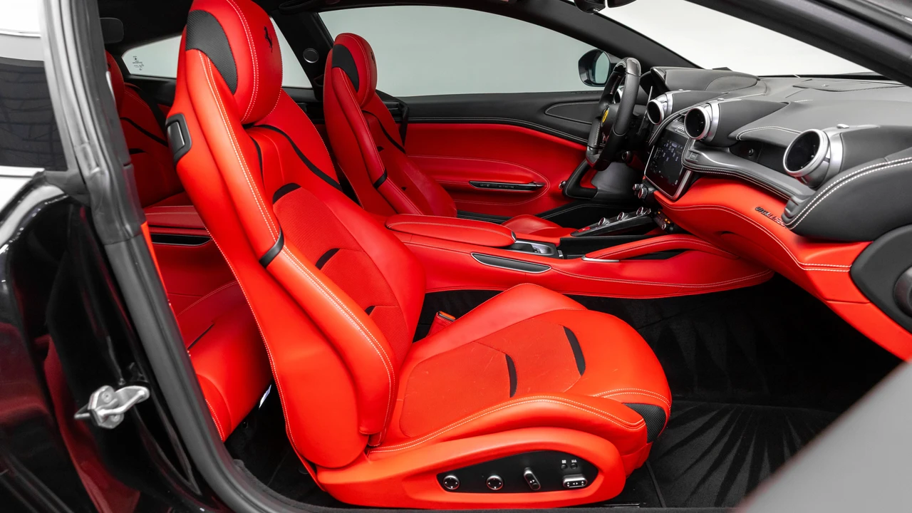 2020 Ferrari GTC4Lusso T - Image 16 of 31