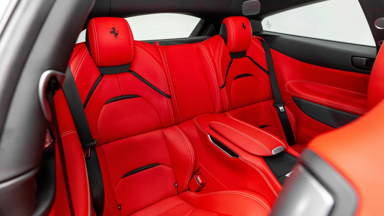 2020 Ferrari GTC4Lusso T - Image 18 of 31