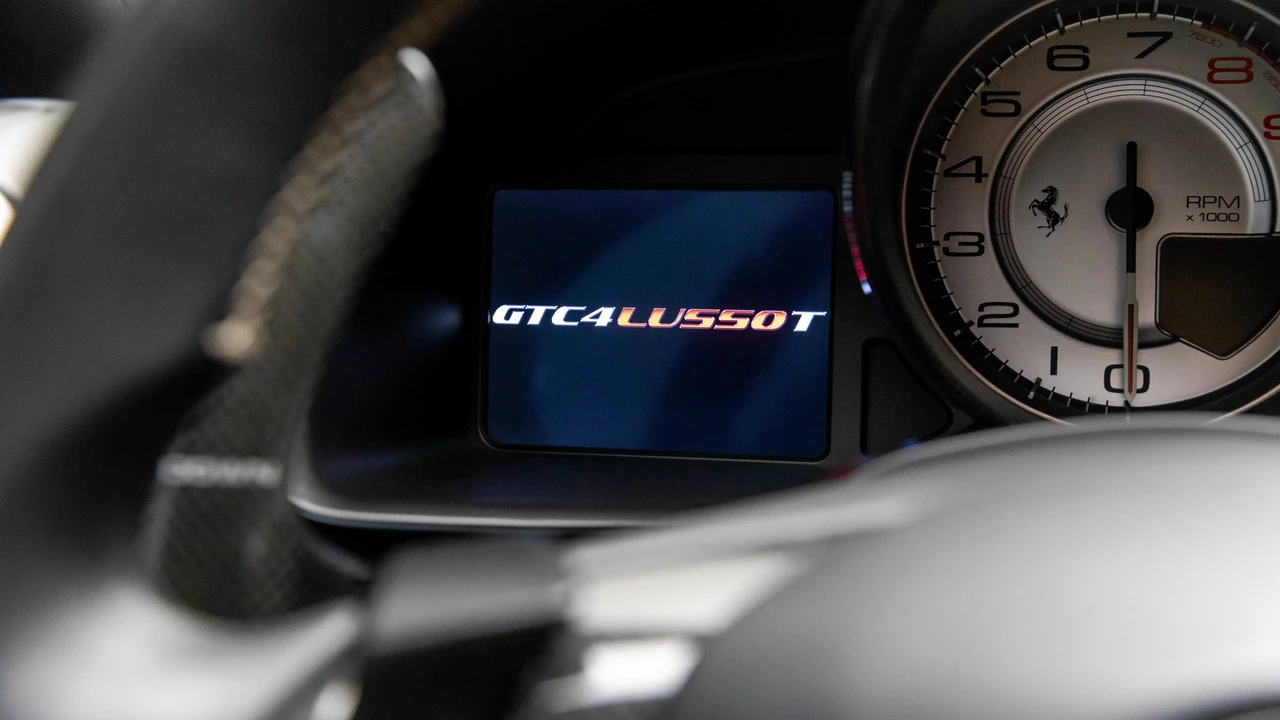 2020 Ferrari GTC4Lusso T - Image 30 of 31