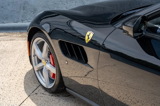 2020 Ferrari GTC4Lusso T - Image 9 of 31