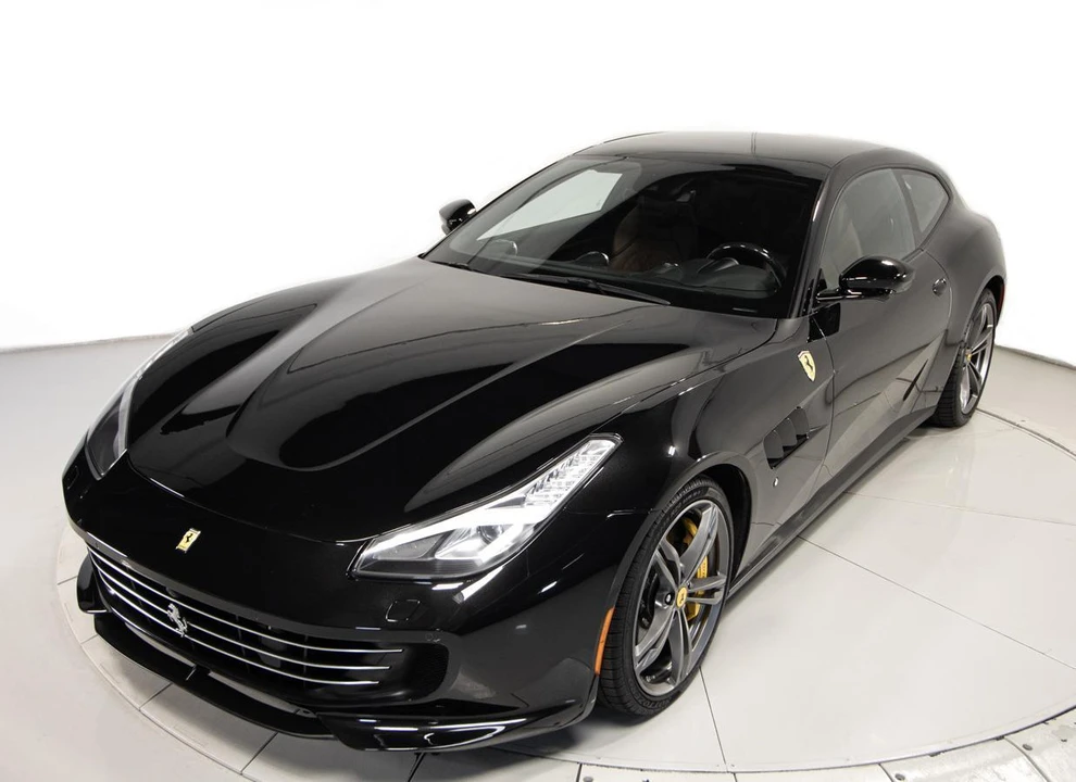 2020 Ferrari GTC4Lusso - Image 10 of 31