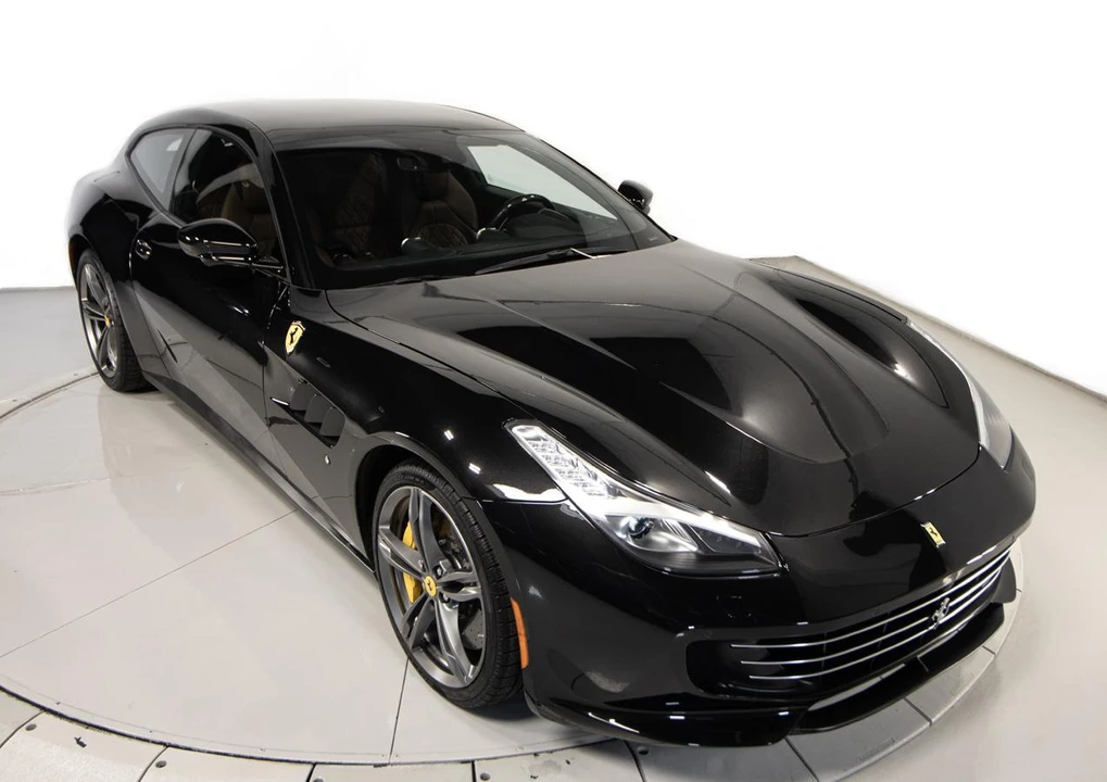 2020 Ferrari GTC4Lusso - Image 22 of 31