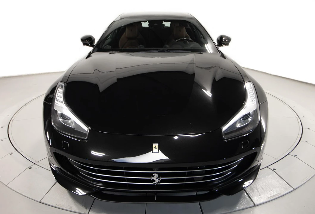 2020 Ferrari GTC4Lusso - Image 18 of 31