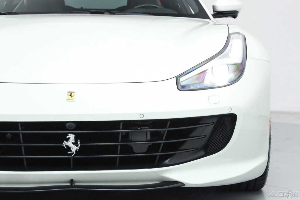 2020 Ferrari GTC4Lusso - Image 13 of 21
