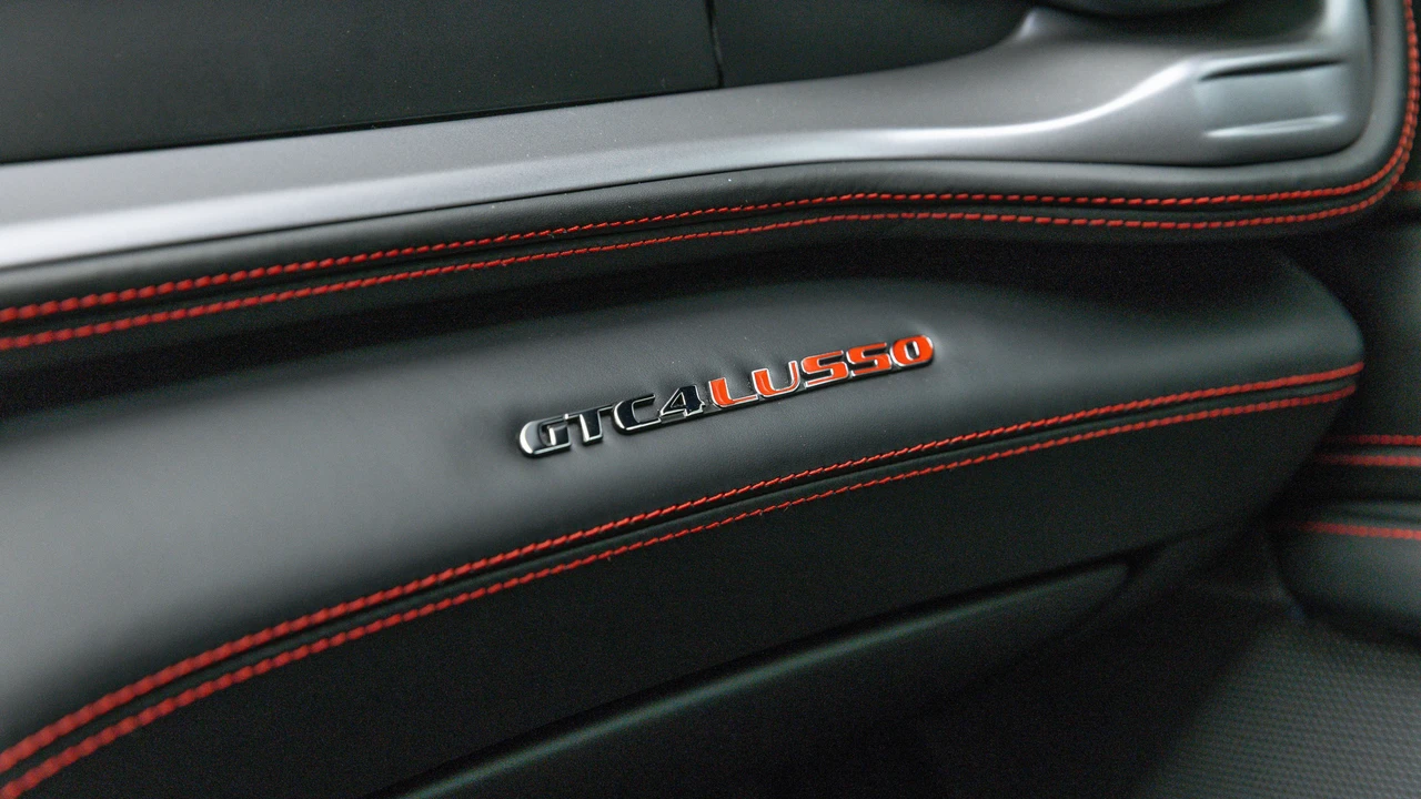 2020 Ferrari GTC4Lusso - Image 26 of 31