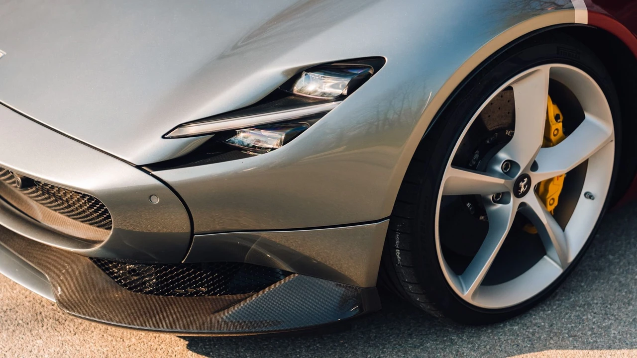 2020 Ferrari Monza SP2 - Image 22 of 31