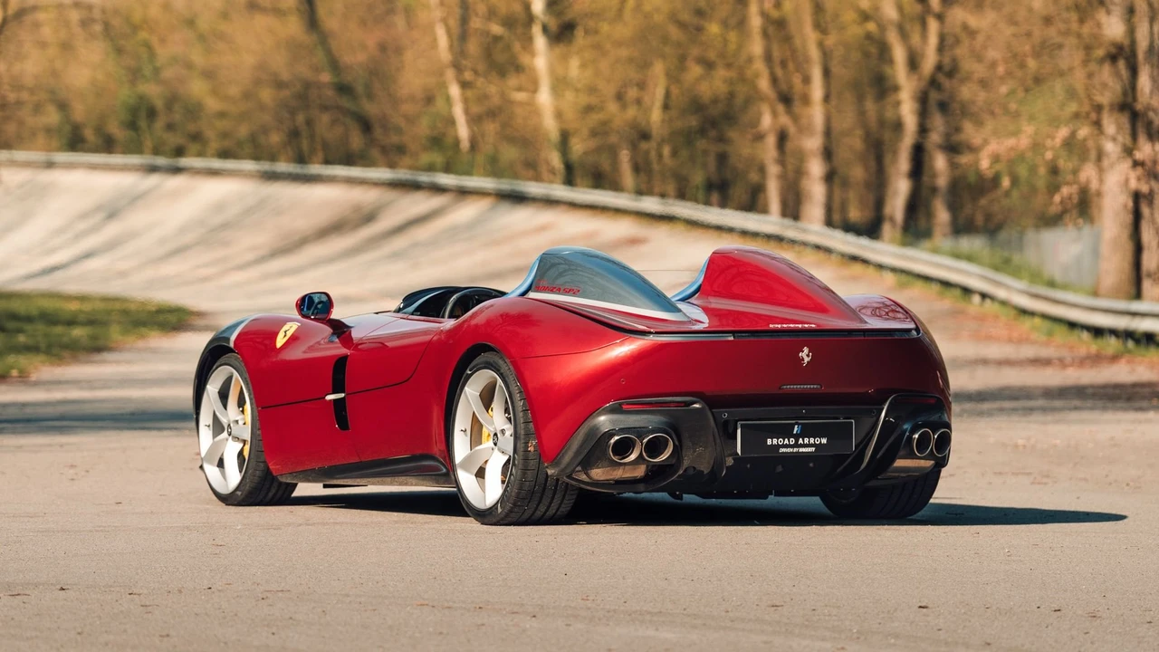 2020 Ferrari Monza SP2 - Image 3 of 31
