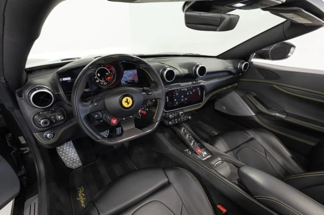 2020 Ferrari Portofino - Image 5 of 24