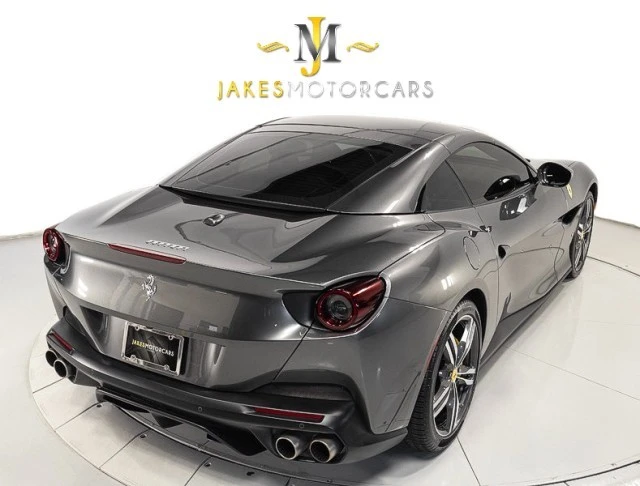 2020 Ferrari Portofino - Image 11 of 24