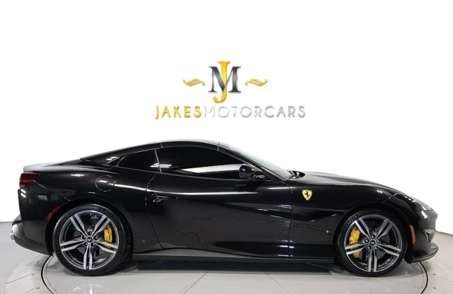 2020 Ferrari Portofino - Image 14 of 24