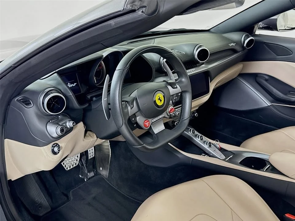 2020 Ferrari Portofino - Image 14 of 20