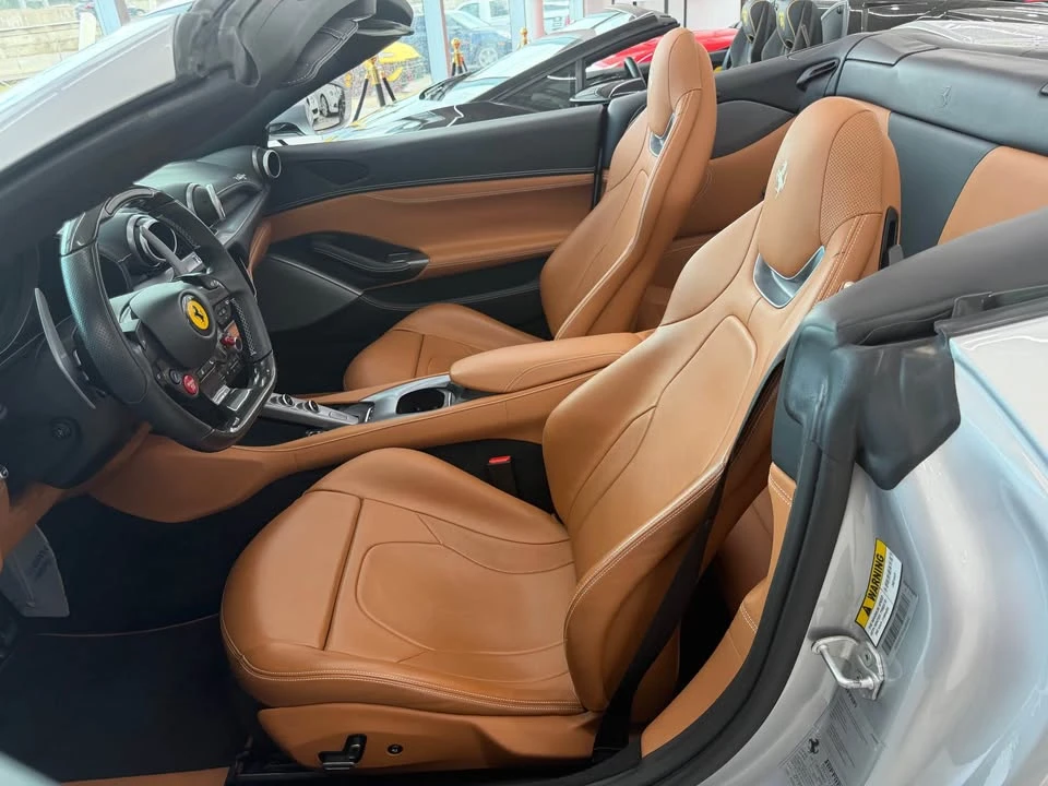 2020 Ferrari Portofino - Image 11 of 15