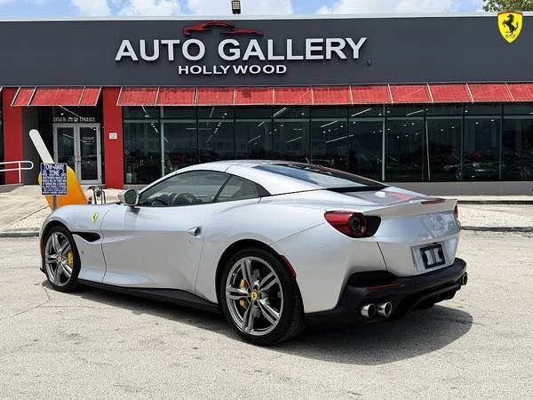 2020 Ferrari Portofino - Image 7 of 15