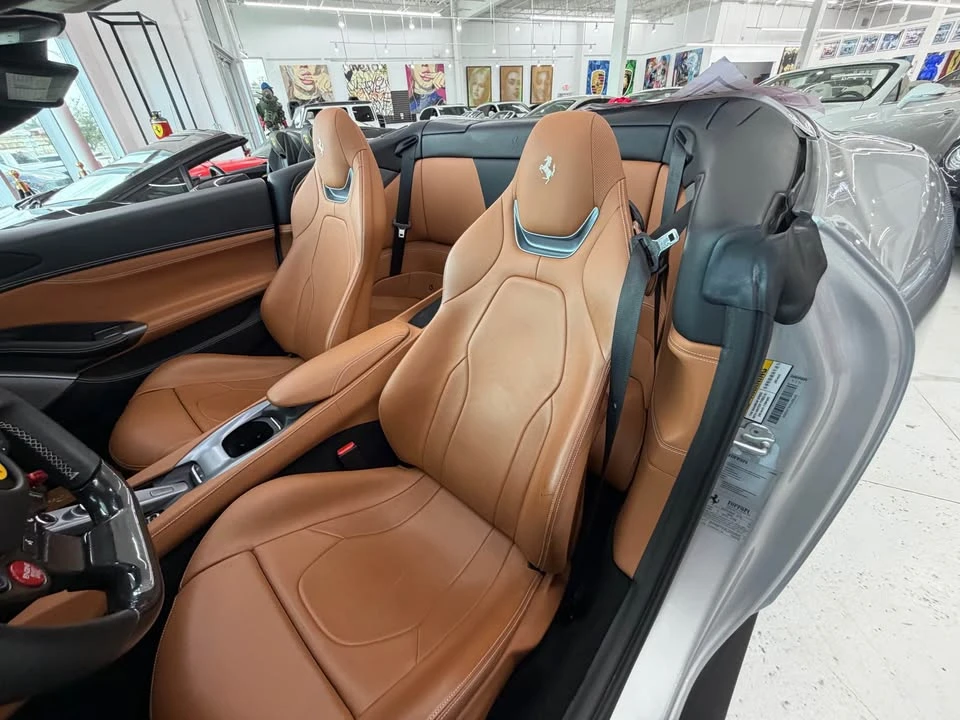2020 Ferrari Portofino - Image 10 of 15