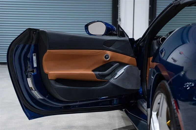 2020 Ferrari Portofino - Image 28 of 31