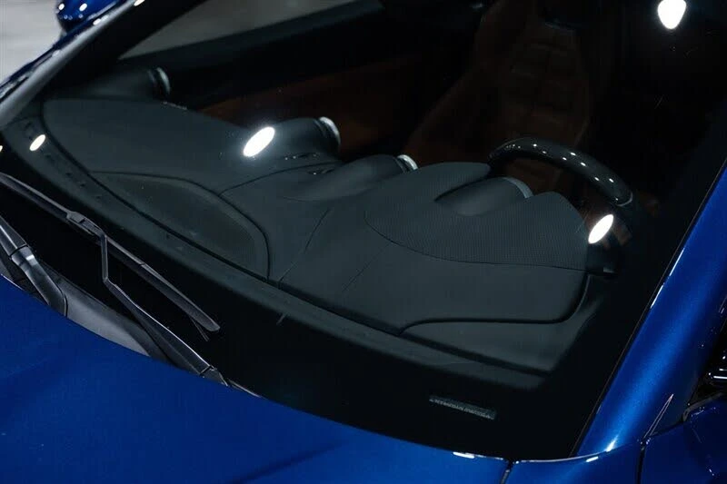 2020 Ferrari Portofino - Image 17 of 31
