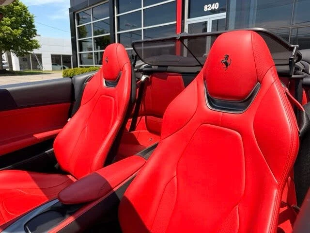 2020 Ferrari Portofino - Image 18 of 31