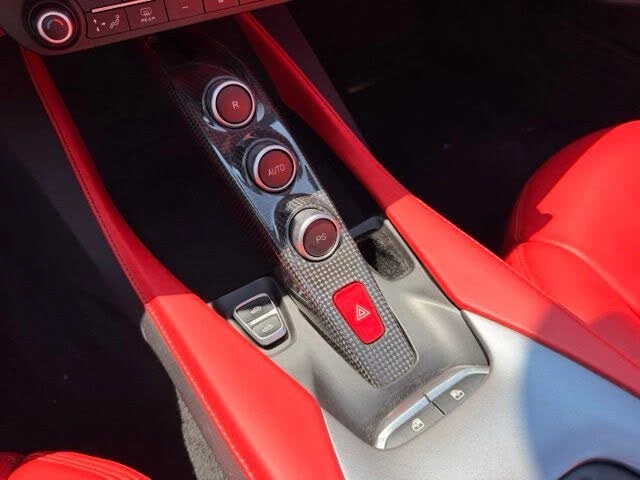 2020 Ferrari Portofino - Image 28 of 31