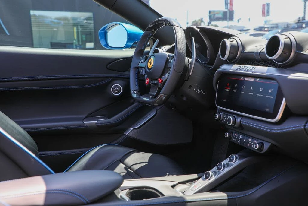 2020 Ferrari Portofino - Image 27 of 31