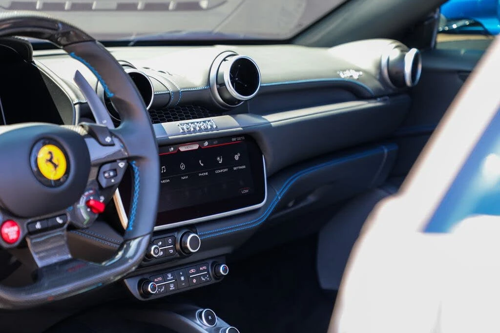 2020 Ferrari Portofino - Image 25 of 31