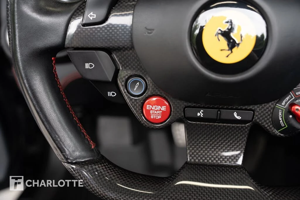 2020 Ferrari Portofino - Image 25 of 31