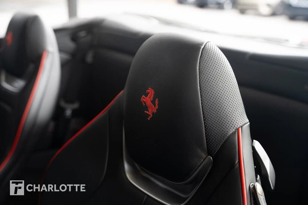 2020 Ferrari Portofino - Image 21 of 31