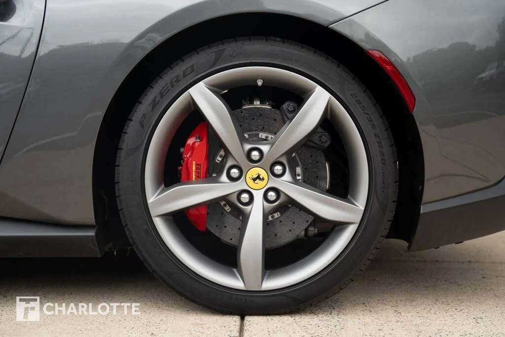 2020 Ferrari Portofino - Image 10 of 31