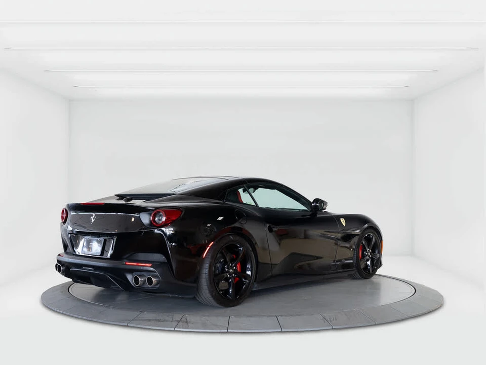 2020 Ferrari Portofino - Image 5 of 6