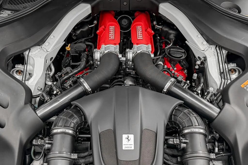 2020 Ferrari Portofino - Image 12 of 31