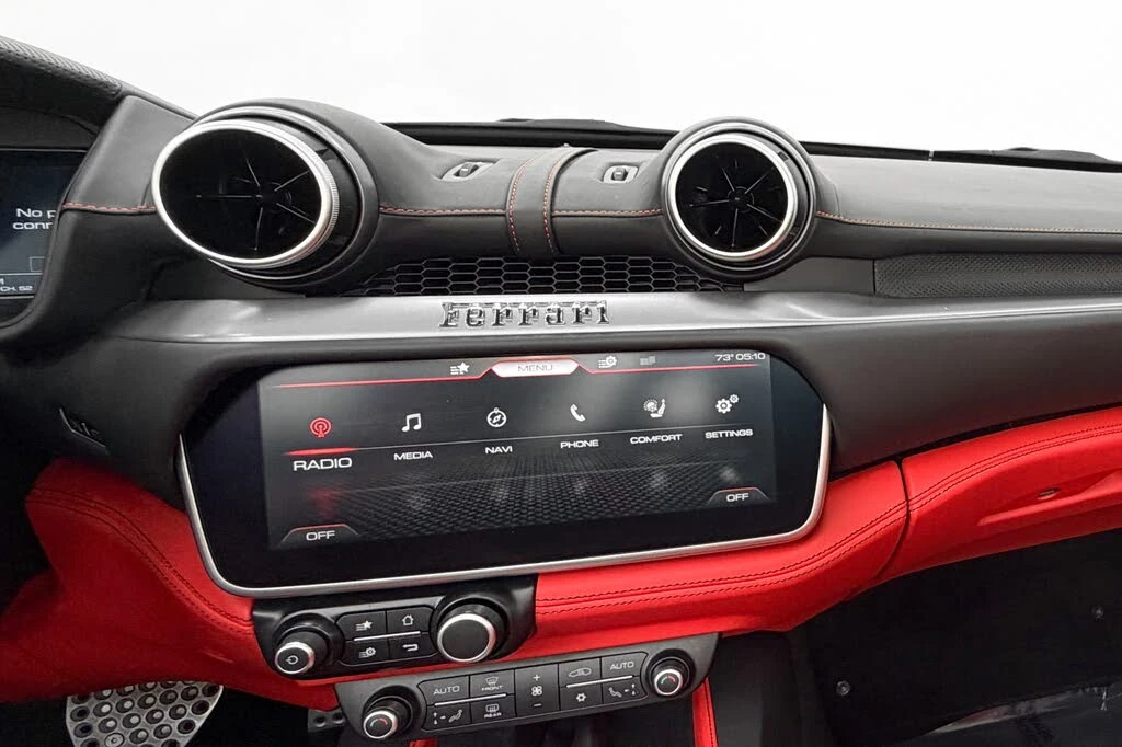 2020 Ferrari Portofino - Image 17 of 31