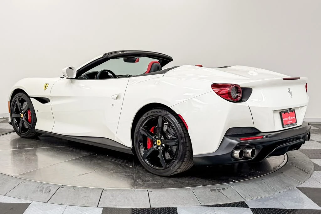 2020 Ferrari Portofino - Image 7 of 31