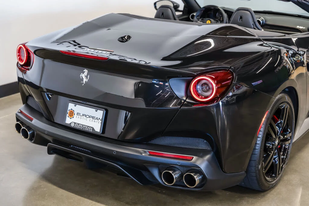 2020 Ferrari Portofino - Image 14 of 31
