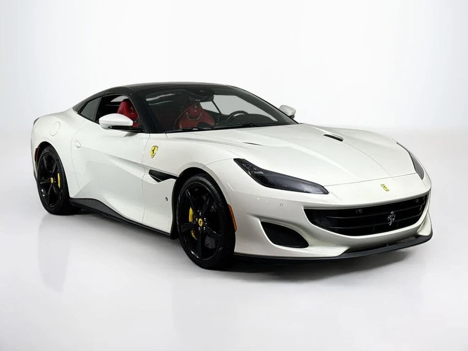 2020 Ferrari Portofino - Image 26 of 28