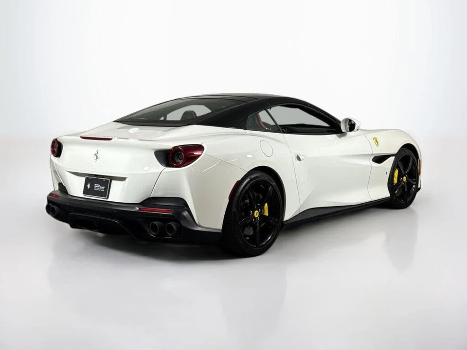 2020 Ferrari Portofino - Image 7 of 28