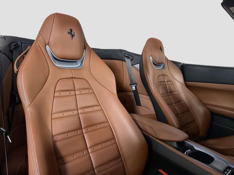 2020 Ferrari Portofino - Image 4 of 30