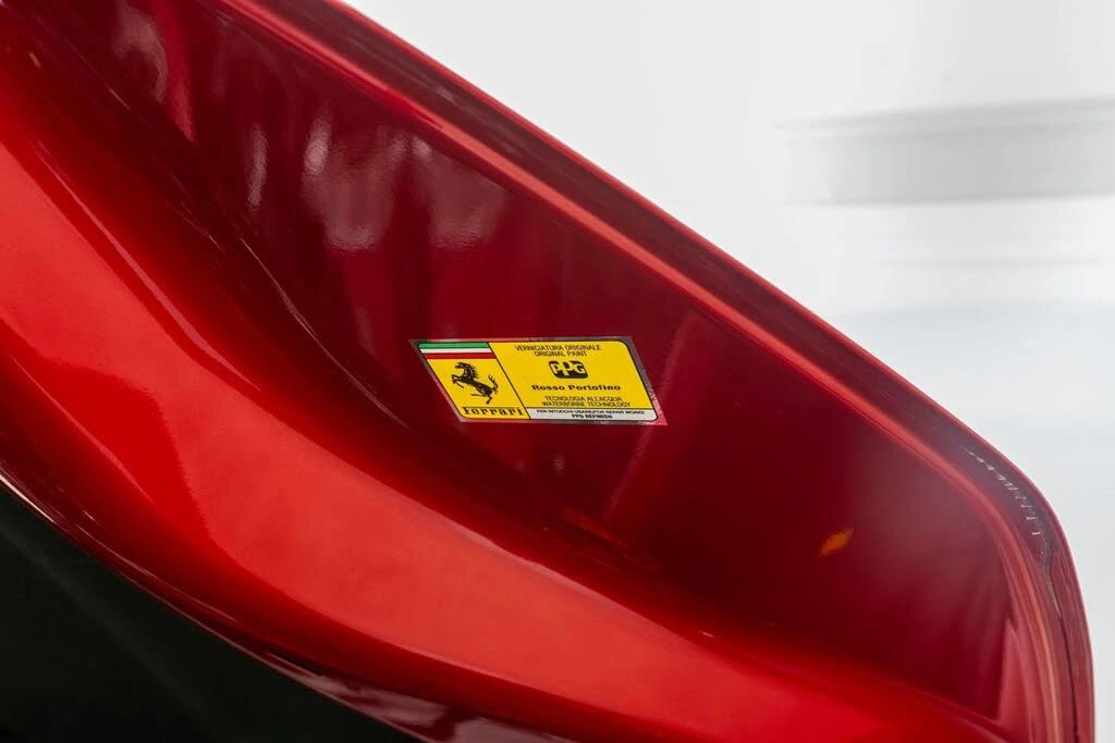 2020 Ferrari Portofino - Image 24 of 31