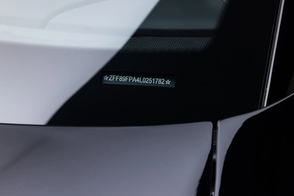 2020 Ferrari Portofino - Image 29 of 31
