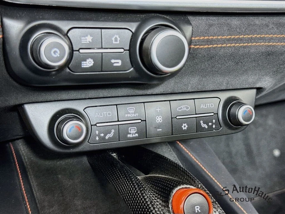 2020 Ferrari Portofino - Image 21 of 31