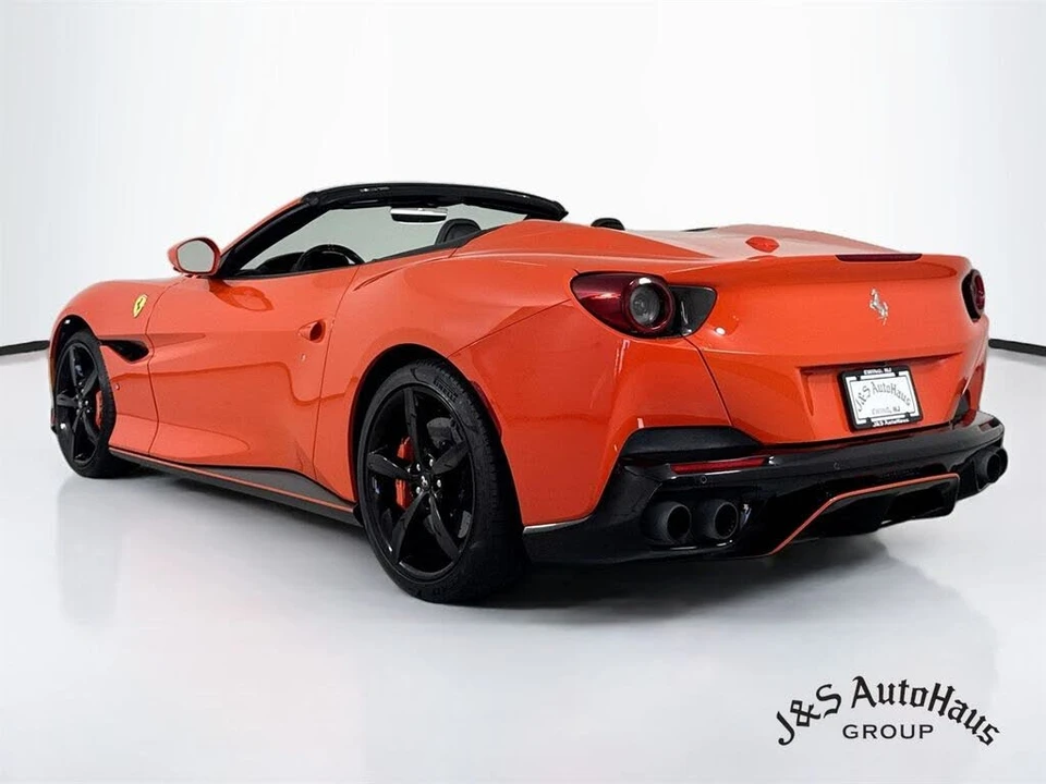 2020 Ferrari Portofino - Image 5 of 31
