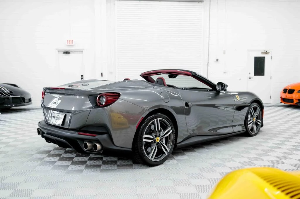2020 Ferrari Portofino - Image 16 of 31
