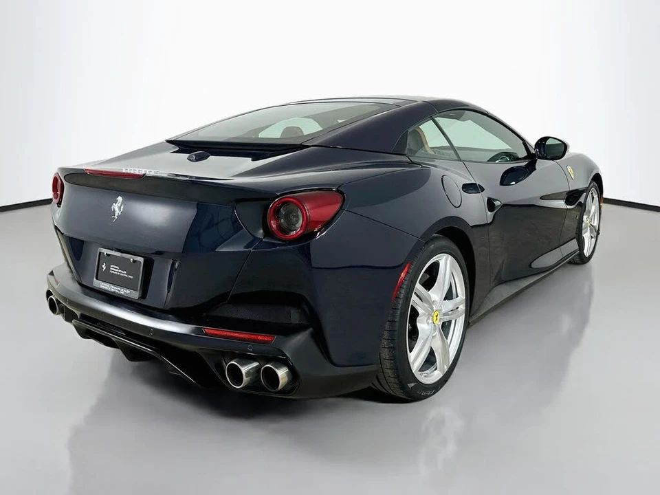 2020 Ferrari Portofino - Image 5 of 31