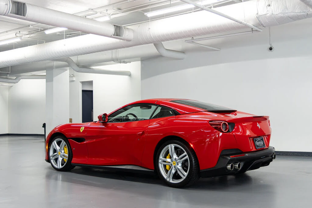 2020 Ferrari Portofino - Image 12 of 31