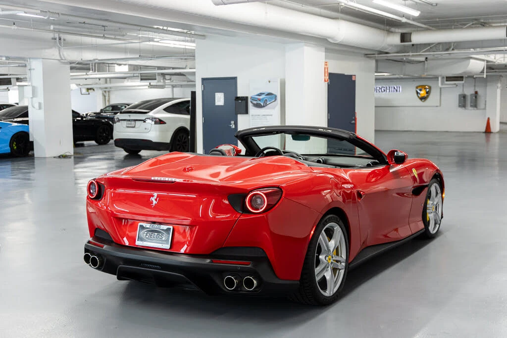 2020 Ferrari Portofino - Image 5 of 31