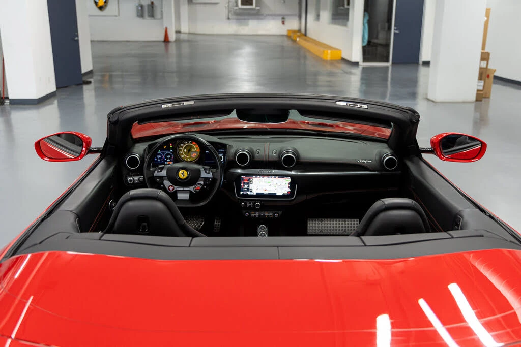 2020 Ferrari Portofino - Image 9 of 31
