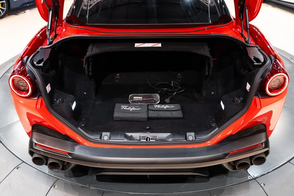 2020 Ferrari Portofino - Image 23 of 31