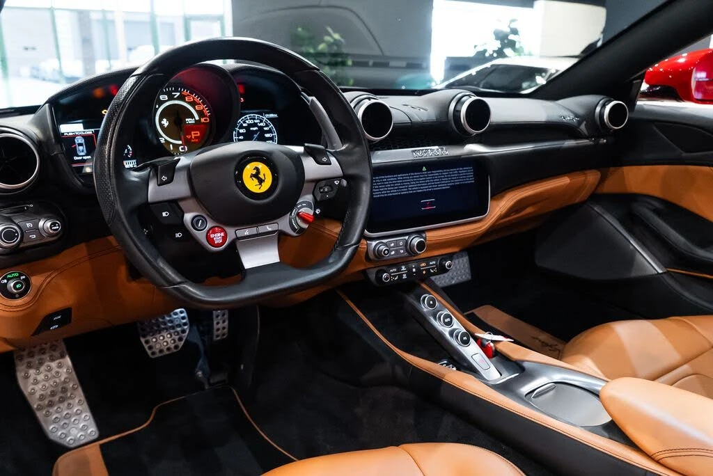2020 Ferrari Portofino - Image 29 of 31