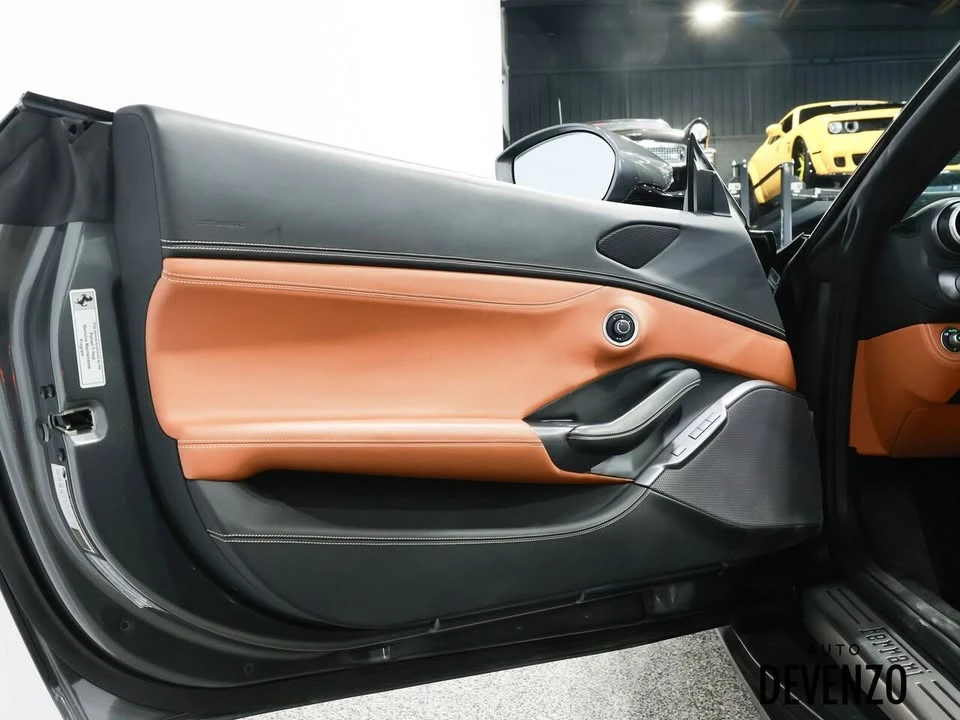 2020 Ferrari Portofino - Image 10 of 20