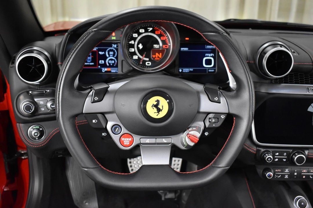 2020 Ferrari Portofino - Image 14 of 26