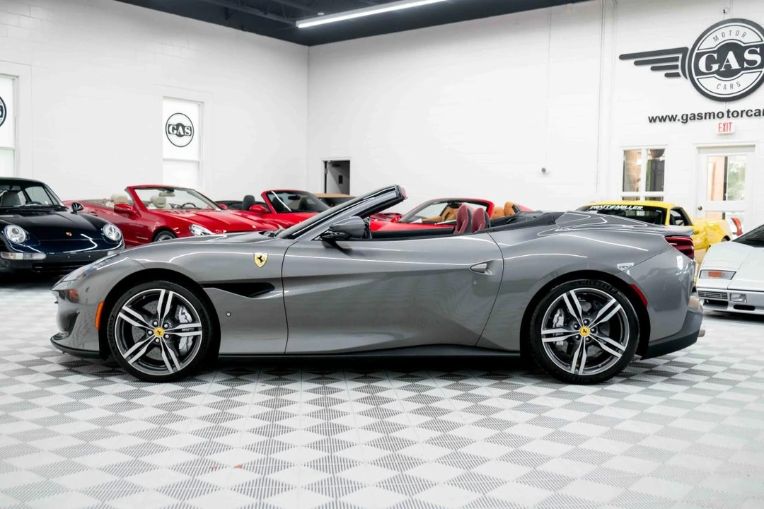 2020 Ferrari Portofino - Image 19 of 31